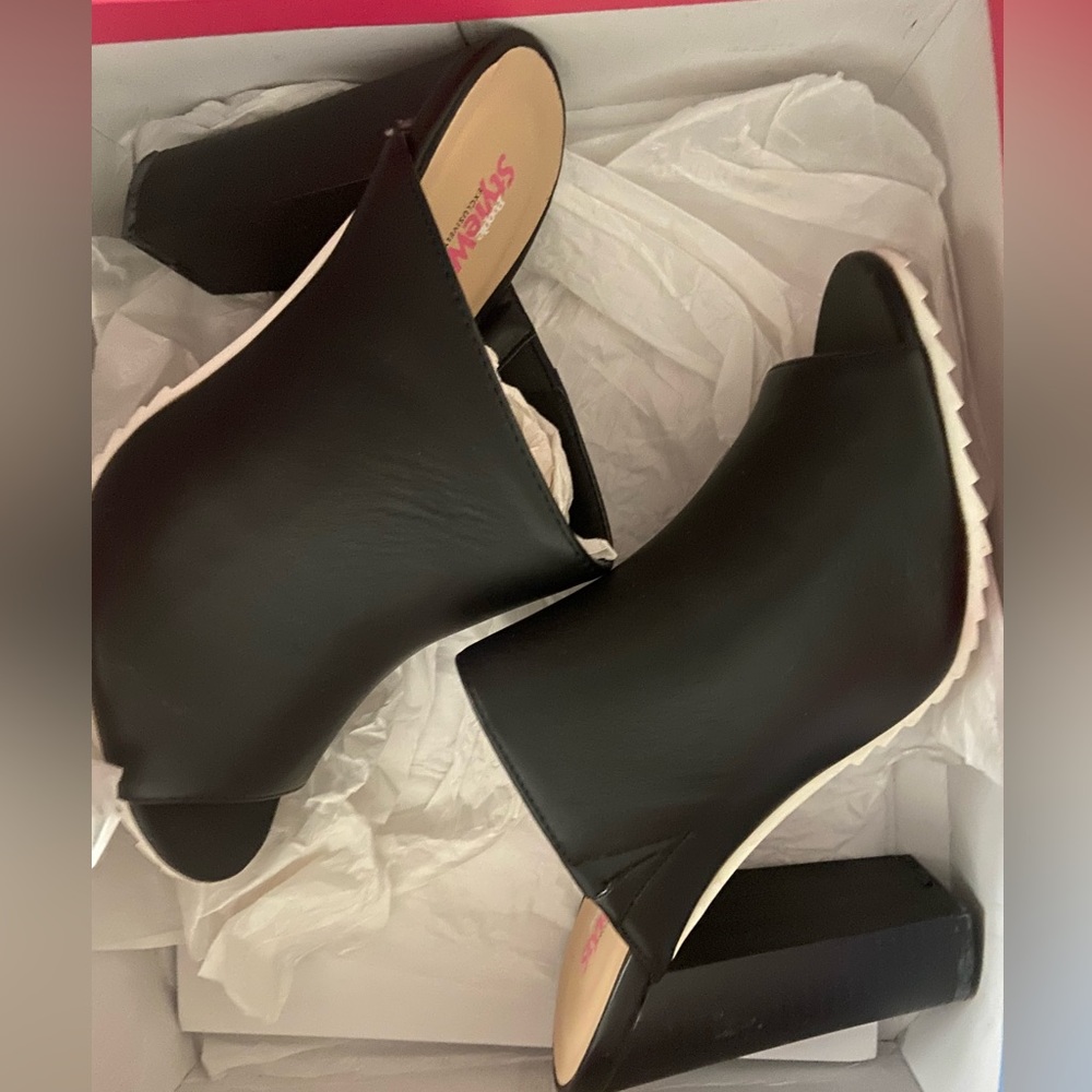 Open toe slip on heels